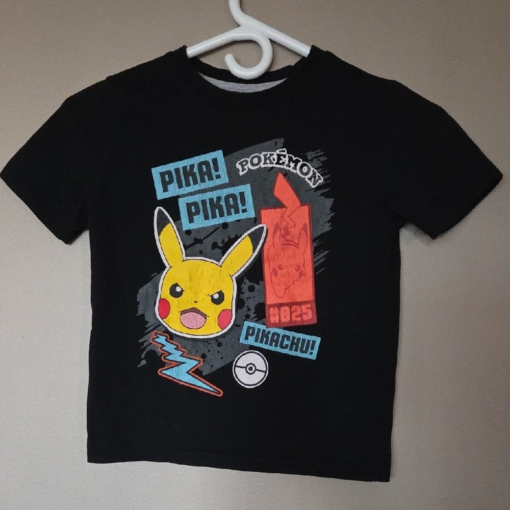 5/$20 Pokemon Pikachu T-Shirt Size S (6)
